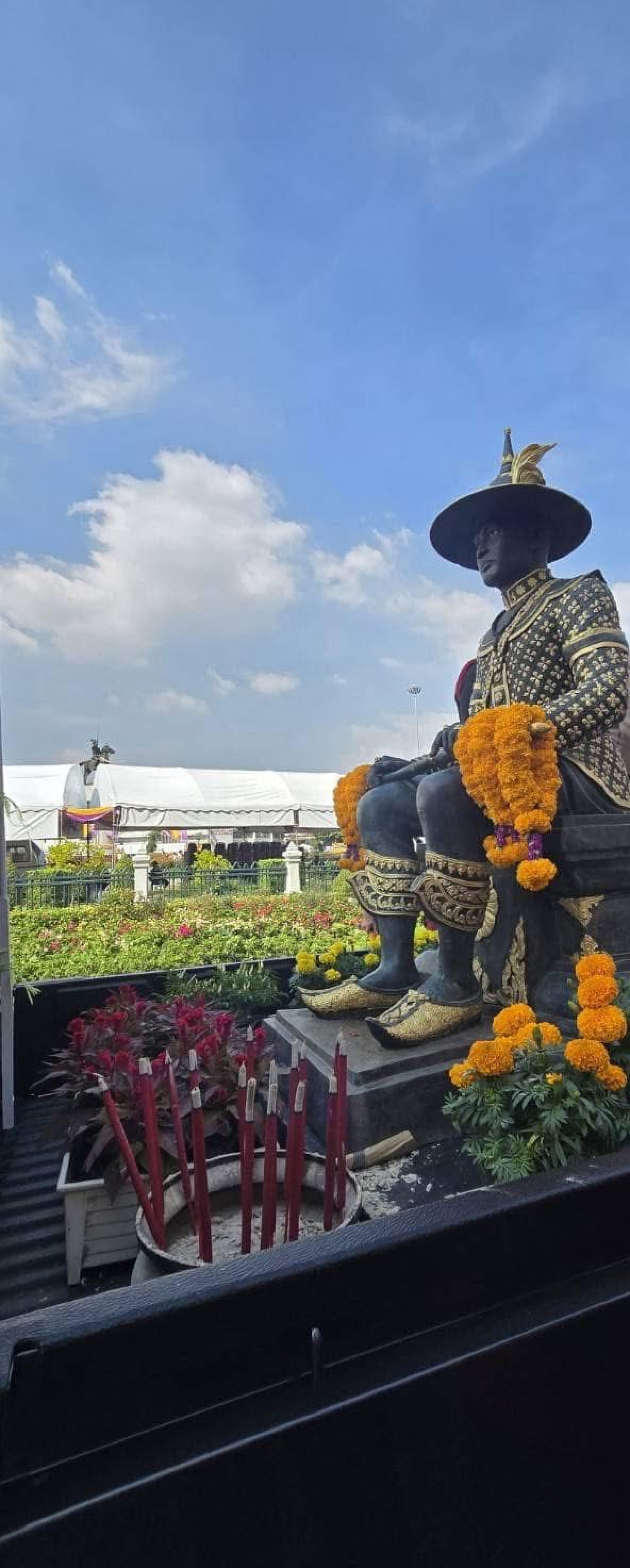 วันที่ 27 ธันวาคม 2568 โรงทานสมเด็จพระเจ้าตากสินมหาราชและมูลนิธิไทรสังวาล เจริญนคร 34 แม่วิภาดา ในงานแห่งพระเจ้าตากสินมหาราช ประจำปี 2567
